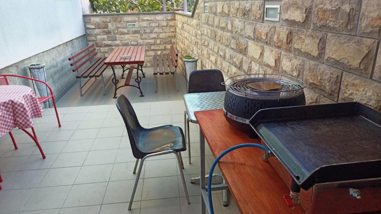 Tribalj Apartments Mali Mate מראה חיצוני תמונה